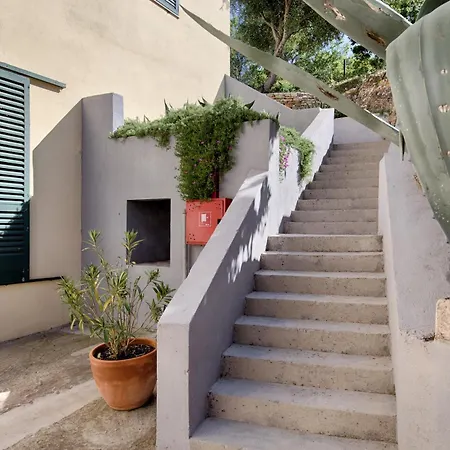 Konukevi 1901 On Sea Vis