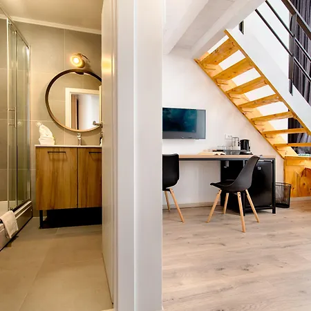 Konukevi 1901 On Sea Vis